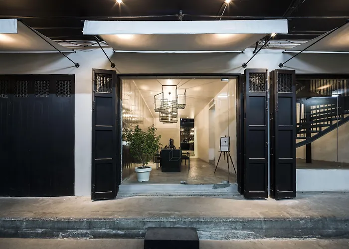Sala Rattanakosin Отель 4*