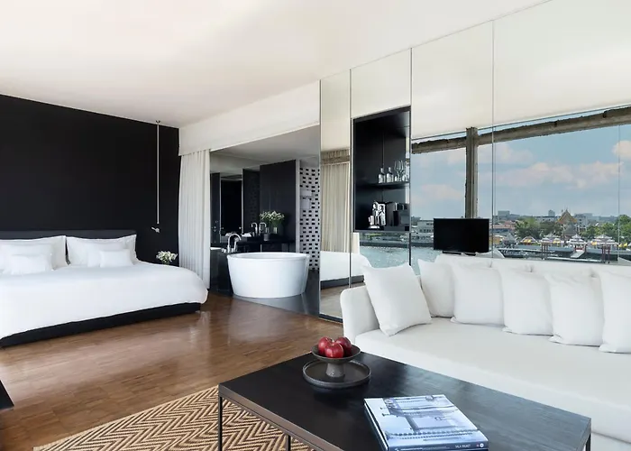 Sala Rattanakosin 4* バンコク都